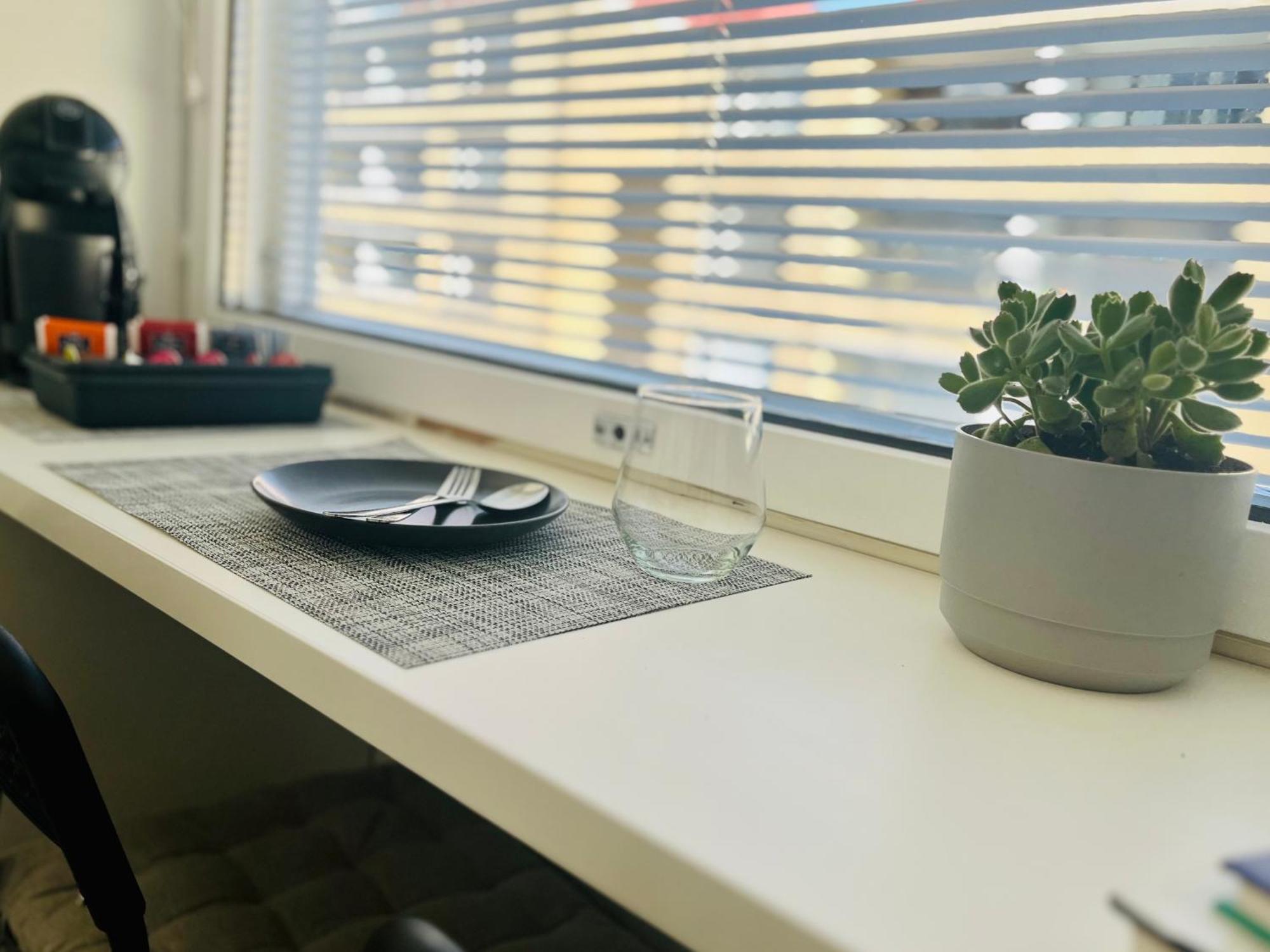 Modern Urban Tranquil, Great Location And Transport Connections Apartment Helsinki